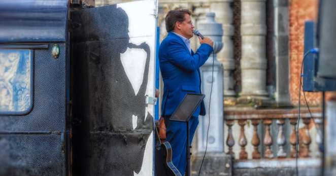 Le Piano Bar Volant !